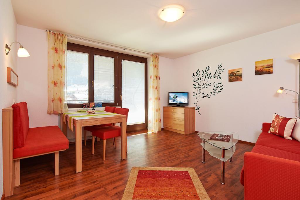 SkyLounge Mayrhofen Rom bilde